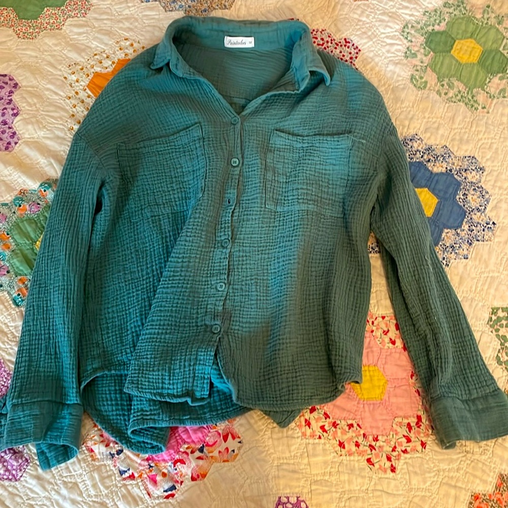Women’s button down